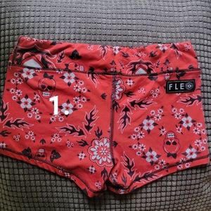 Fleo/DNDL Red Bandana - M